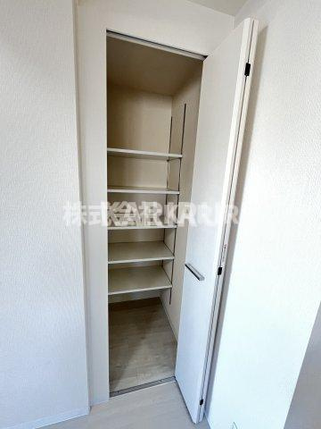 コーポラス京橋の収納|こまごまとしたものを収納できそうですね