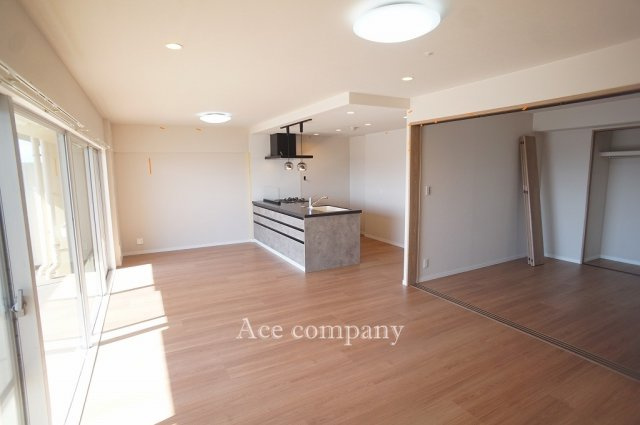 【居間・リビング】 | キャステージパーク4番街 | 【LDK：広々19.6帖！】