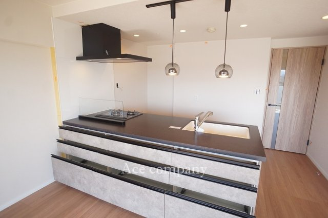 【キッチン】 | キャステージパーク4番街 | 視界を遮らないオープンキッチン♪下部は収納になっています♪