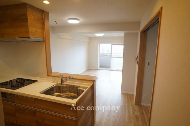 【居間・リビング】 | 第一シャトー八戸ノ里 | 【LDK：約13.5帖】