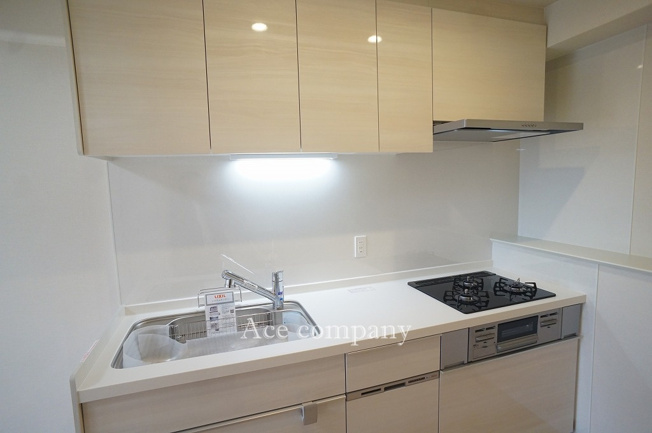 【キッチン】 | ネオコーポ桃谷 | 食洗機付きのシステムキッチン新調です☆3口ガスコンロ☆