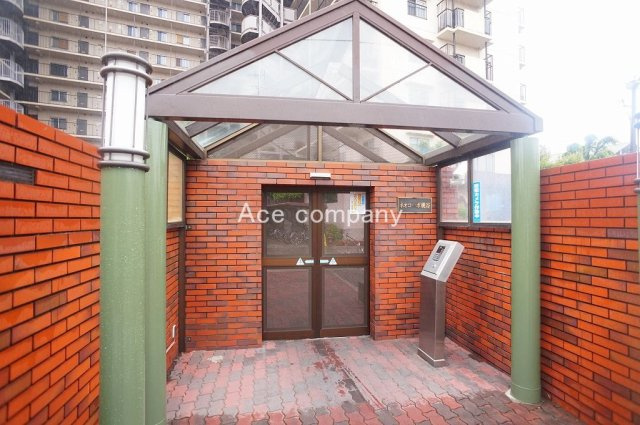 【エントランス】 | ネオコーポ桃谷 | 夜間オートロック完備です☆（※午後19時から午前4時まで）