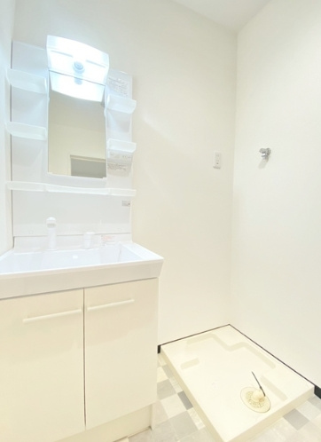 アベニール十三の洗面所