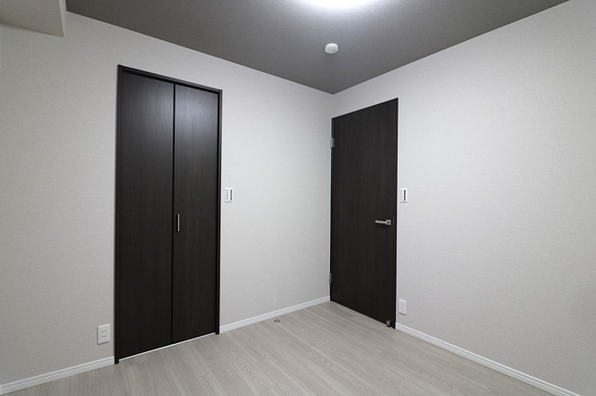 【内装】 | 蒲生第二コーポ | 【納戸：約4.5帖】ウォークインクローゼット完備です♪