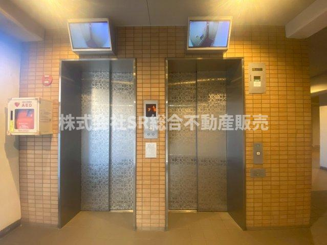 ファミールアクシス八尾ガーデンスクエアのその他共用部分|エレベーターは2基あります！