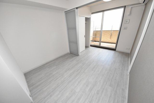 アーバネックス西長堀の居間・リビング