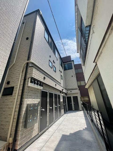 ライブリー東向島のエントランス