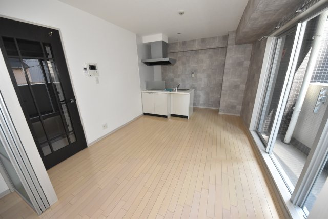 インボイス難波南レジデンス