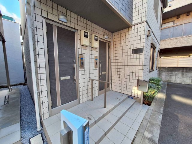 Ｐｌｕｍ　Ｆｏｒｅｓｔ　１のその他共用部分|玄関