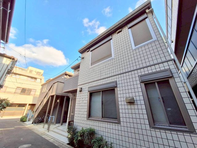 Ｐｌｕｍ　Ｆｏｒｅｓｔ　１の周辺|外観