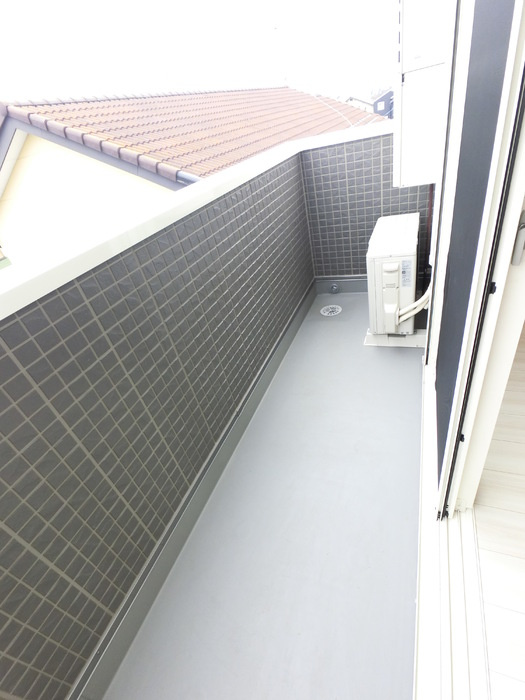 スプリーム　Bのバルコニー