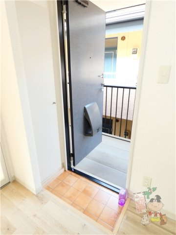 グランドール壱番館の玄関