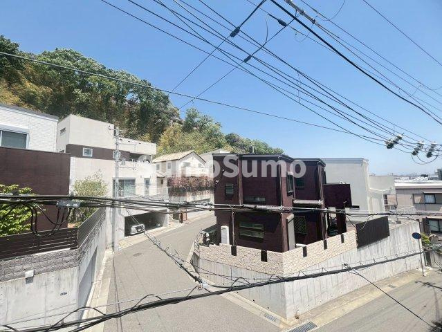 クリフサイド西岡本の展望