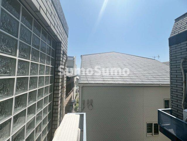 クリフサイド西岡本の展望