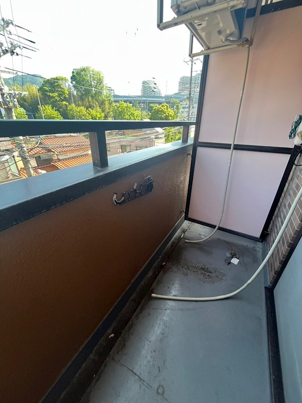 エクセル妙法寺のバルコニー