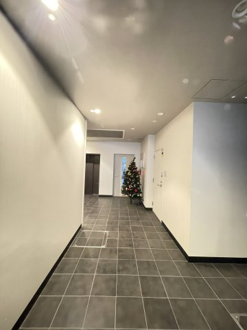 エステムコートみなと元町THE　FIRSTのロビー