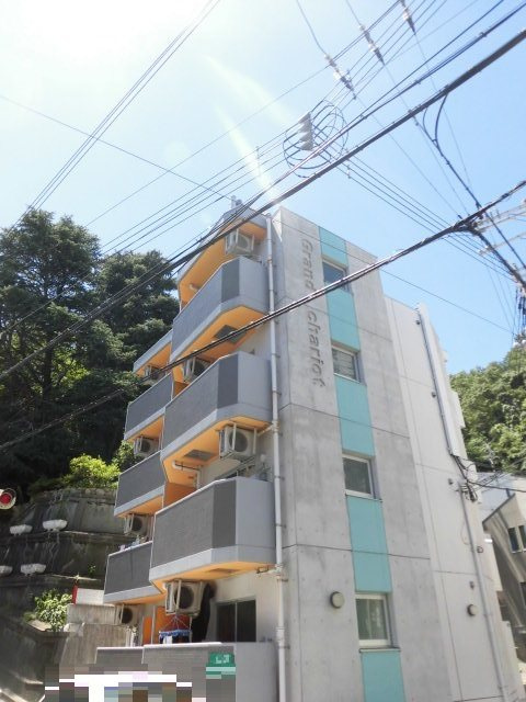 グランシャリオ山本通の外観