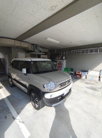 グランディア六甲道の駐車場