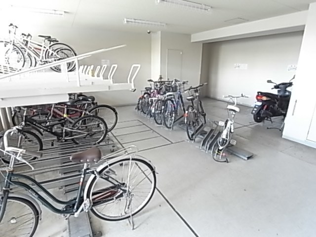エスライズ新神戸の外観