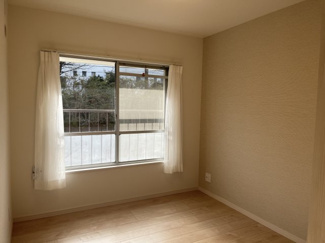 【洋室】 | たまプラーザ団地６街区３号棟 | 約5帖の洋室です