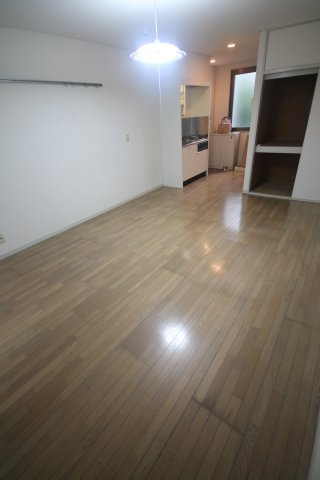 【居間・リビング】