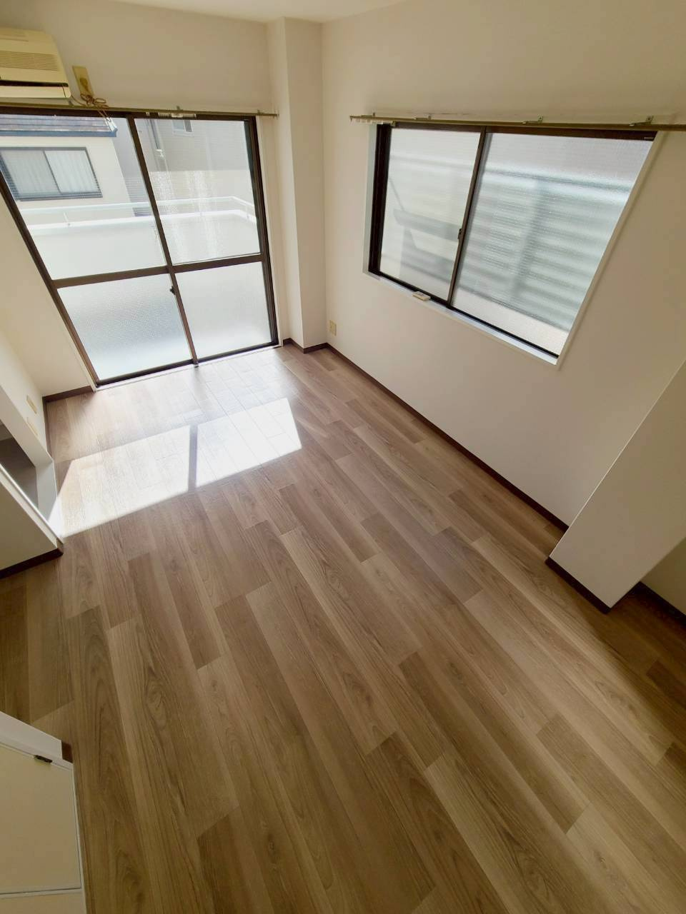 グランディア甲東園の居間・リビング