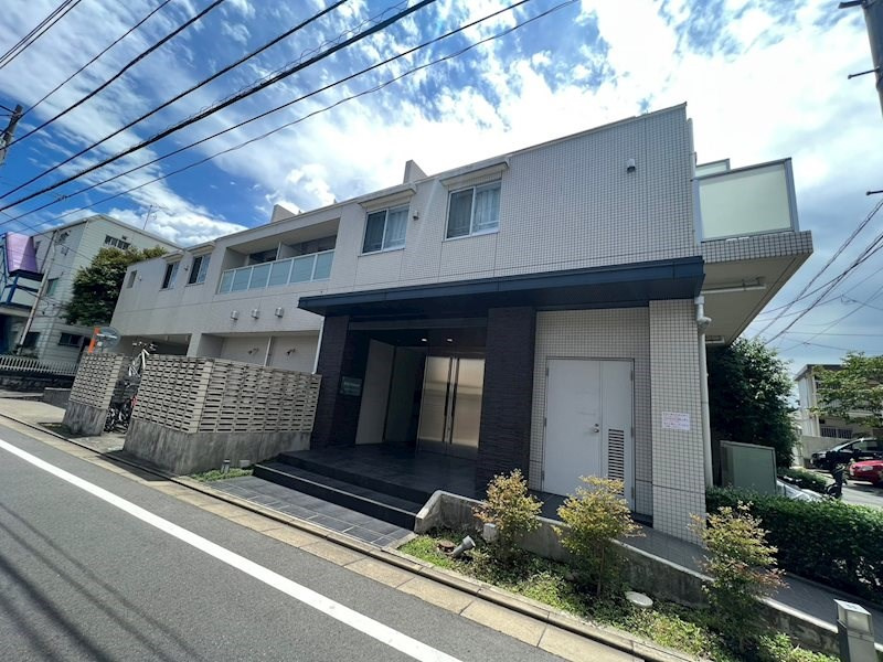 エスティメゾン都立大学