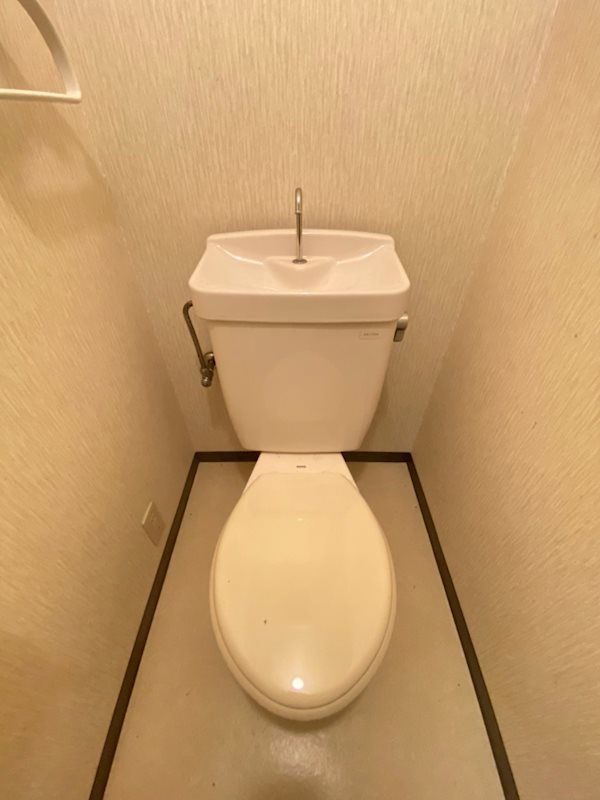 エクセレント坂田のトイレ