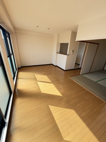 エリム摩耶の居間・リビング