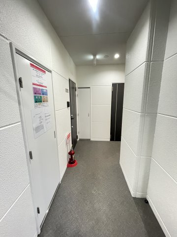 エハコ日暮通のロビー