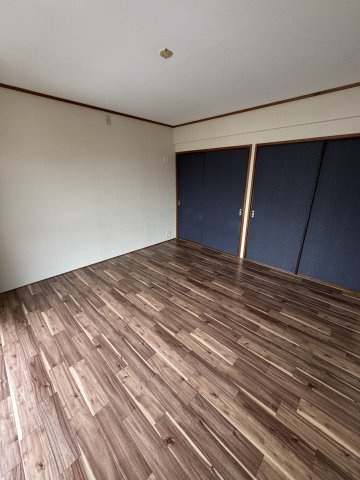 グリーンハイツ妙法寺　B棟の寝室