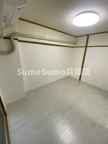 グレイスハイツ長楽の居間・リビング