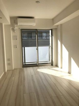 クレヴィスタ三軒茶屋の居間・リビング