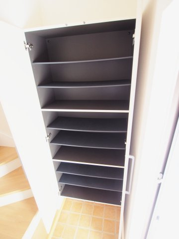 パッサーレ五番館の玄関