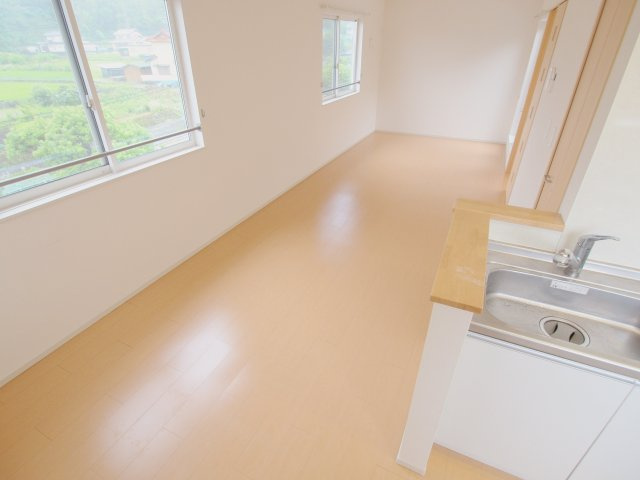 パッサーレ五番館の居間・リビング