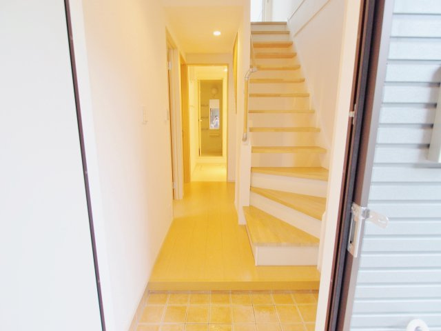 パッサーレ五番館の玄関