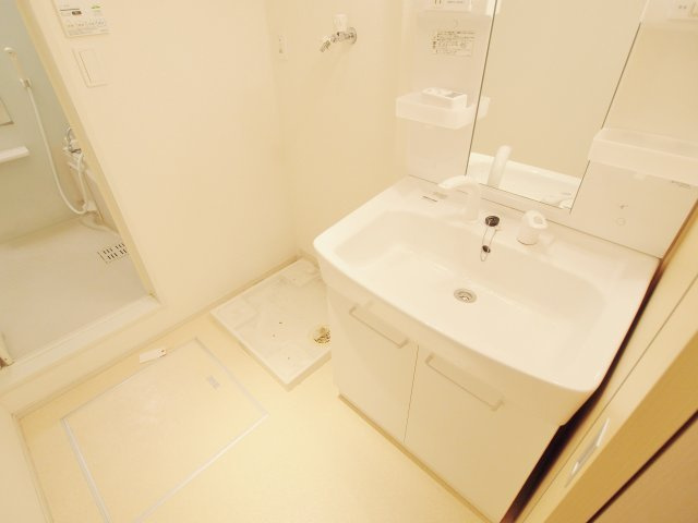 パッサーレ五番館の洗面所