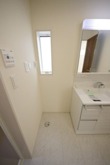 【ランドリースペース】 | 【仲介手数料無料！！】日野市南平1丁目　新築戸建て（全2棟）1号棟　4530万円