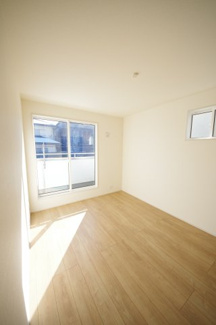 【洋室】 | 【仲介手数料無料！！】日野市南平1丁目　新築戸建て（全2棟）1号棟　4530万円