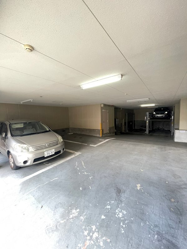 グローリー元町の外観