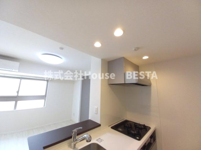 神戸Harborside 萬利Residenceのキッチン