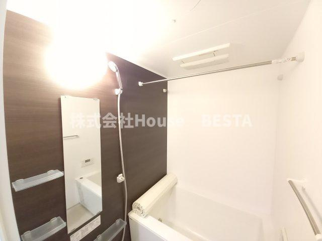 神戸Harborside 萬利Residenceの浴室
