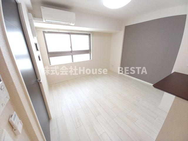 神戸Harborside 萬利Residenceの居間・リビング