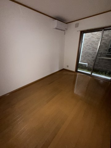コートフジの寝室
