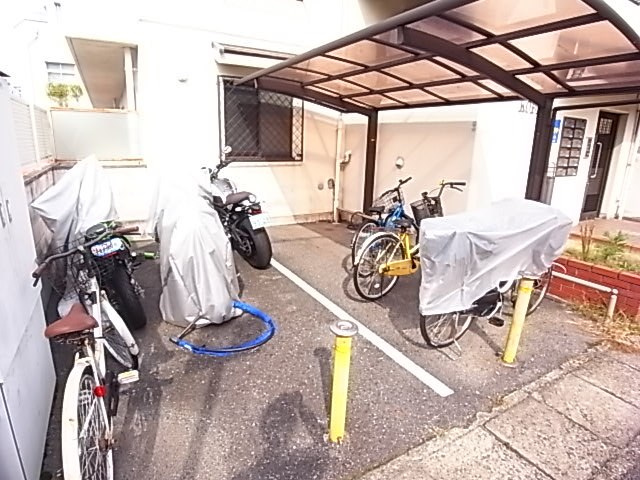 ジュネス神戸の外観