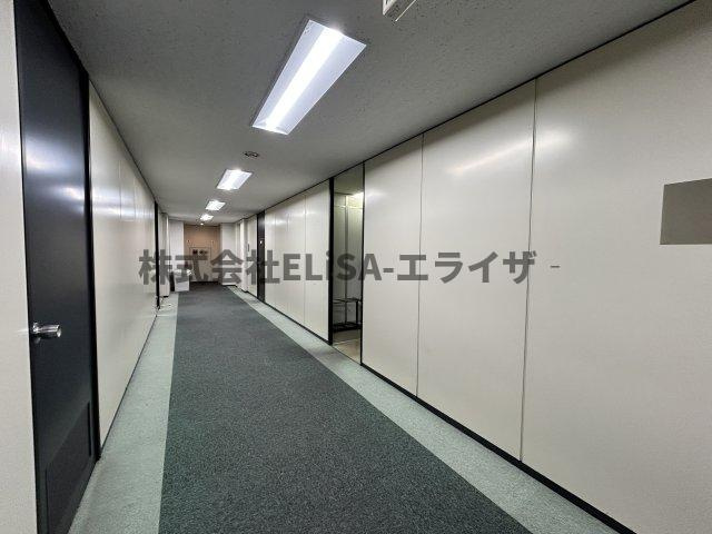 第２秋山ビルディング　3Fのロビー