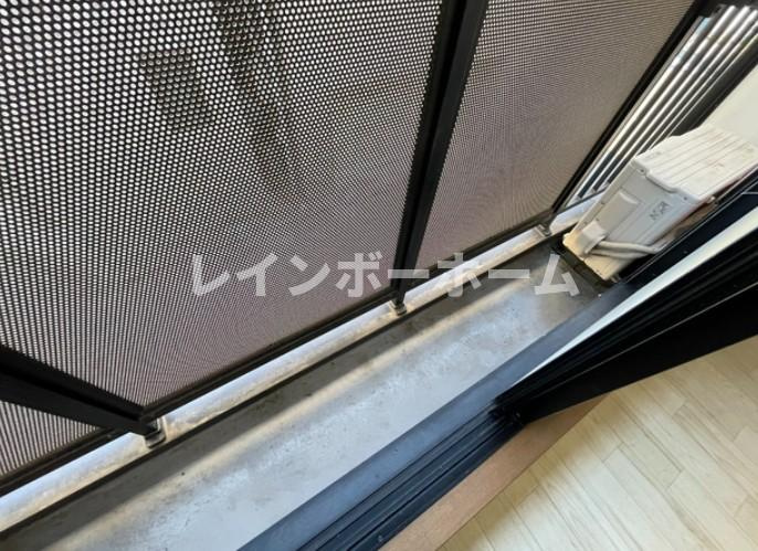 West Woodのバルコニー