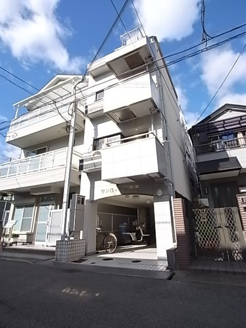 サンロイヤル王子の外観