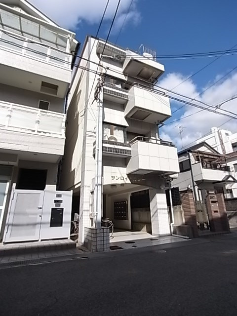 サンロイヤル王子の外観