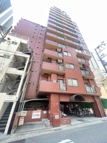 シャンボール三宮の外観